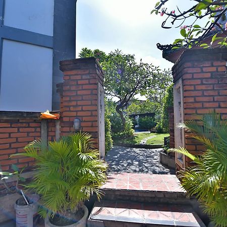 Sandat Hotel Kuta Kuta  Luaran gambar