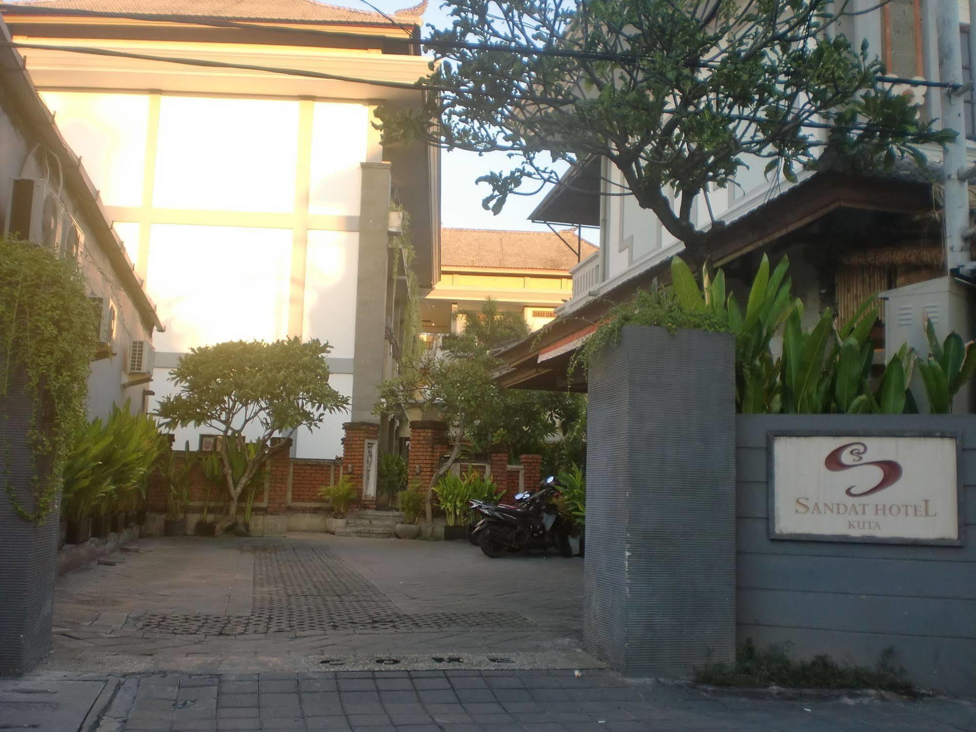 Sandat Hotel Kuta Kuta  Luaran gambar